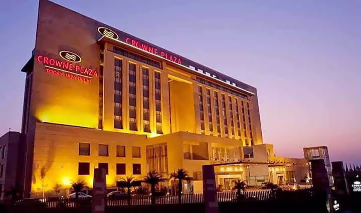 Crowne Plaza Okhla Hotel Escorts New Delhi